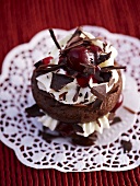 Schwarzwälder-Kirsch-Cupcake