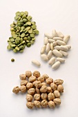 Dried chick-peas, white beans and green lentils