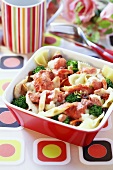 Chicken with pasta and vegetables