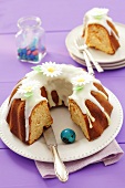 Iced yeast cake for Easter