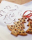 Fir tree biscuits to hang on the Christmas tree