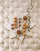 Christmas sweets & Muskatzinen (spicy biscuits) on star-shaped tray