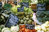 Gemüsemarkt in der Provence (Frankreich)