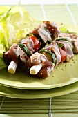 Grilled tuna kebabs with sesame seeds