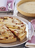Rhubarb tart with cream topping