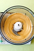 Mayonnaise in food processor