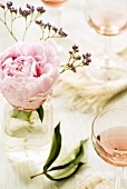 Rosé wine with floral decoration