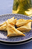 Filled filo pastries with almonds