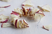 A wreath of dried apple slices