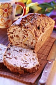 Dried fruit loaf with rum