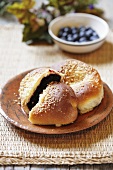 Sweet rolls with blueberry filling