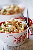 Chicken fillet with peas (Asia)
