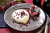 Camembert with pink peppercorns and chillies