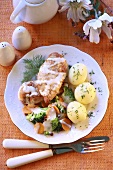 Chicken breast with vegetables and boiled potatoes