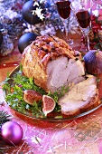 Clove-studded roast ham (Christmas)