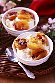 Baked peaches with cream