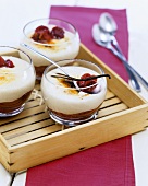 Caramelised vanilla cream with cranberries