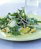 Rocket and lentil salad with pears