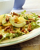 Potato salad with mushrooms, cucumber and bacon