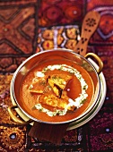 Paneer Makhni (Gegrillter Käse in Tomatensauce, Indien)