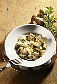 Herb risotto with ceps