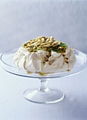 Pavlova (Meringue dessert with fruit, Australia)