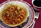 Fried spaghetti with nuts