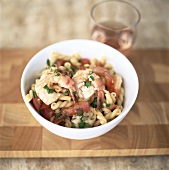 Pasta with tomatoes and shrimps