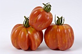 Three tomatoes, variety 'Lange grosse Kubanische'