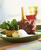 Leg of lamb with scorzonera puree and spinach salad