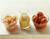 Tomaten concassée, Tomatenöl und gebackene Kirschtomaten