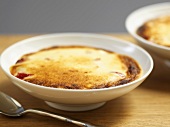 Berry gratin in two dishes