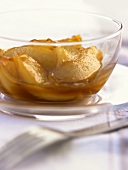 Caramelised Williams pears in a glass bowl