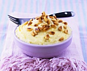 Mashed potato with pine nuts