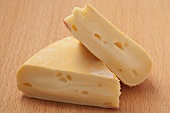 Reblochon (semi-firm sliced cheese)