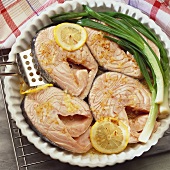Salmon cutlets with spring onions