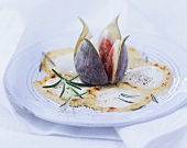 Goat's cheese with fresh fig