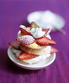 Strawberry fancy with vanilla cream and cream