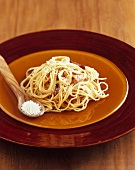 Spaghetti alla carbonara (Spaghetti with bacon & egg sauce)