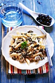 Penne with tuna and capers