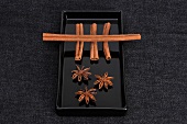 Star anise and cinnamon sticks