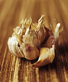 Opened garlic bulb
