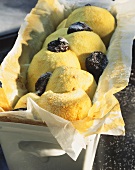Baked apples with prunes