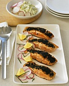 Grilled salmon fillets with chives