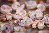 Fried prawns with garlic