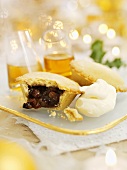 Christmas mince pies with clotted cream