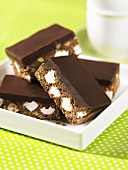 Chocolate-marshmallow slices