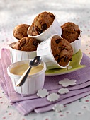 Mini muffins with custard