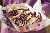 Radicchio au gratin with Gorgonzola and pears