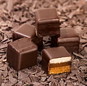 Several Dominosteine (Dominoes, layered chocolate-coated sweets)